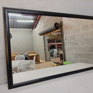 Large Rectangular Wall Mirror with Dark Moulded Frame, 129 x 79 cm