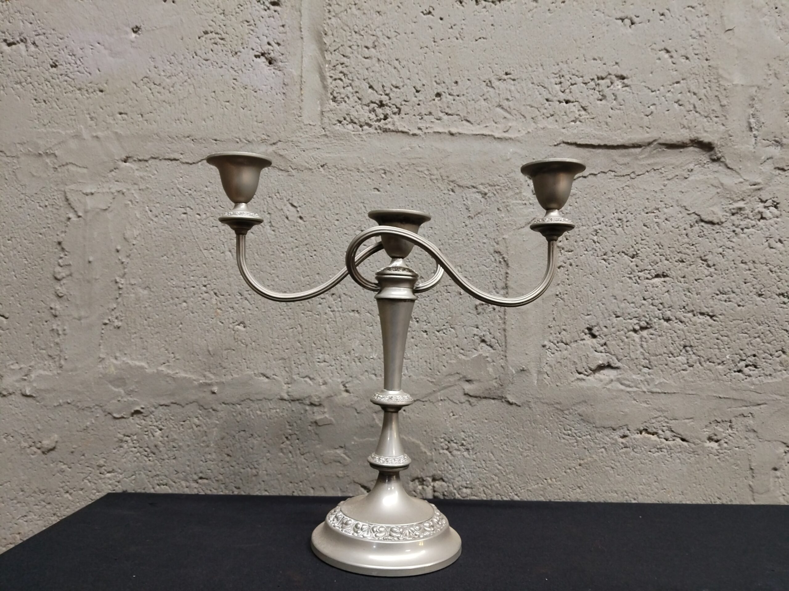 Decorative Three-Arm Metal-Look Candelabra, 33 x 32 cm