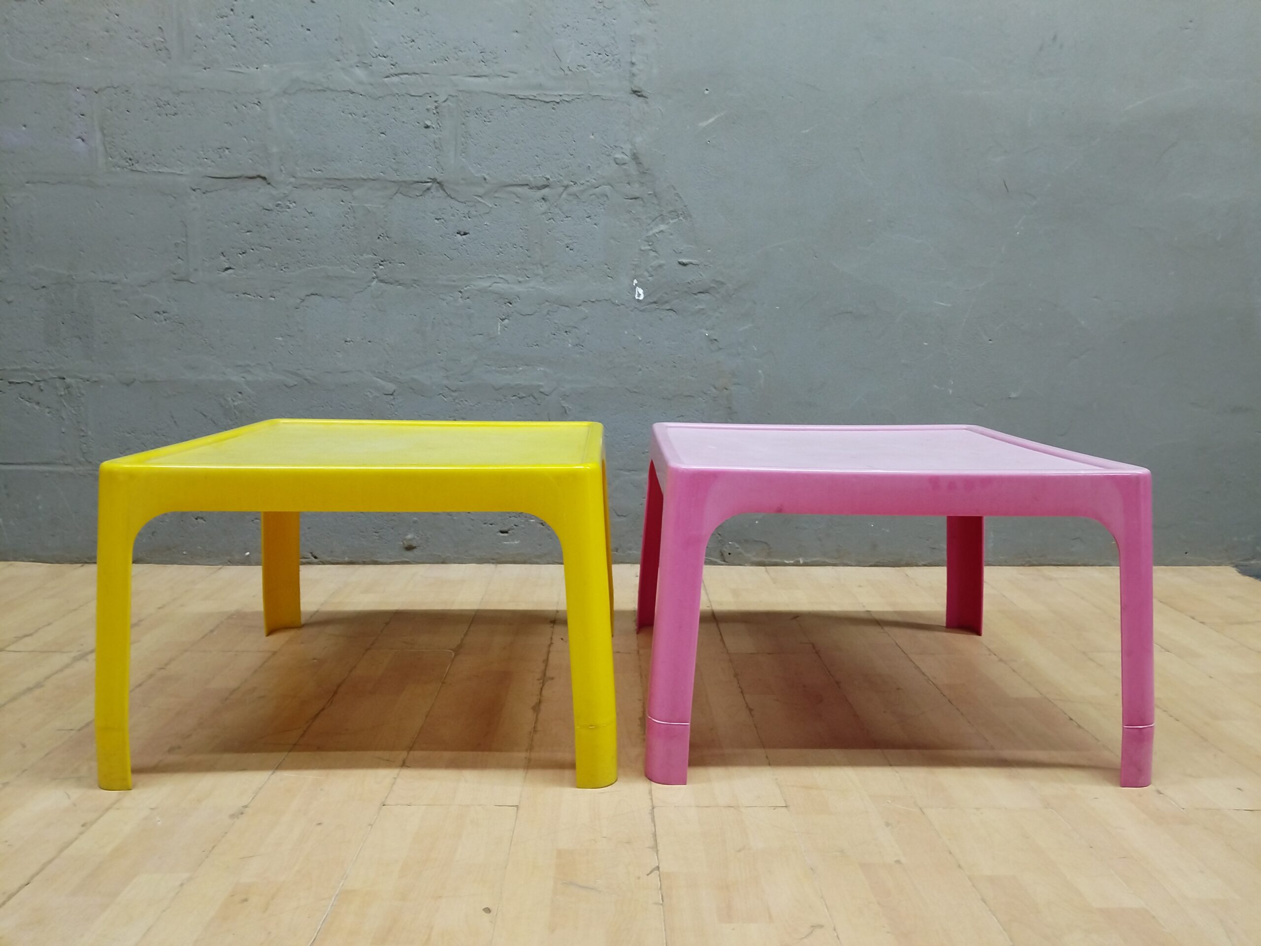 Pair of Square Low Plastic Tables (yellow & pink) – Set of 2
