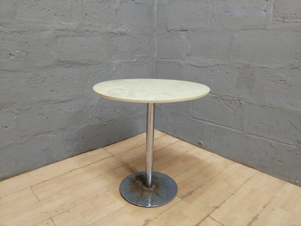 Round Pedestal Side Table — Metal Base, Light Beige Top, Rusted Base