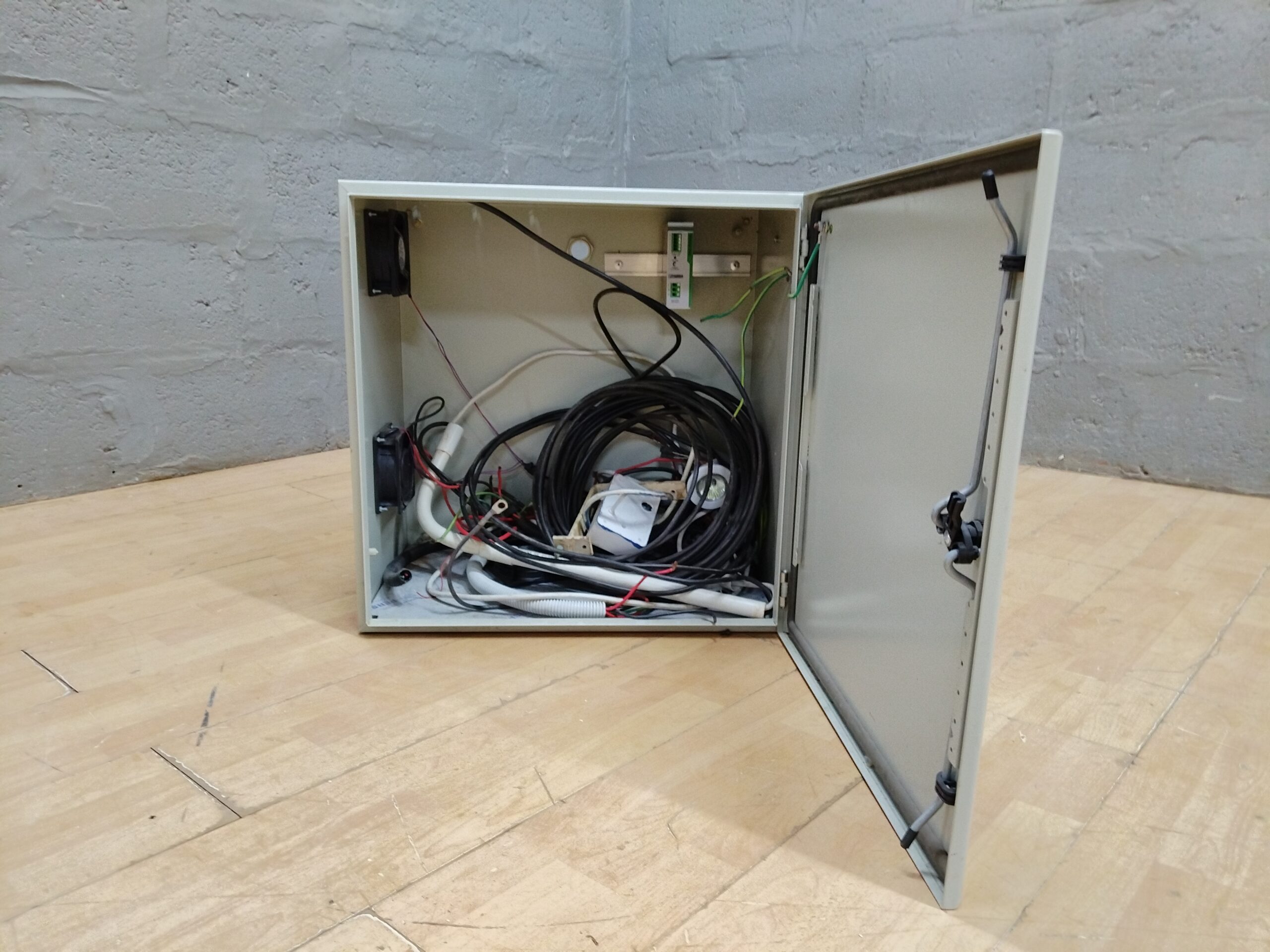 SAREL Industrial Control Panel Enclosure Ref 83039 — Used 60x40x60cm