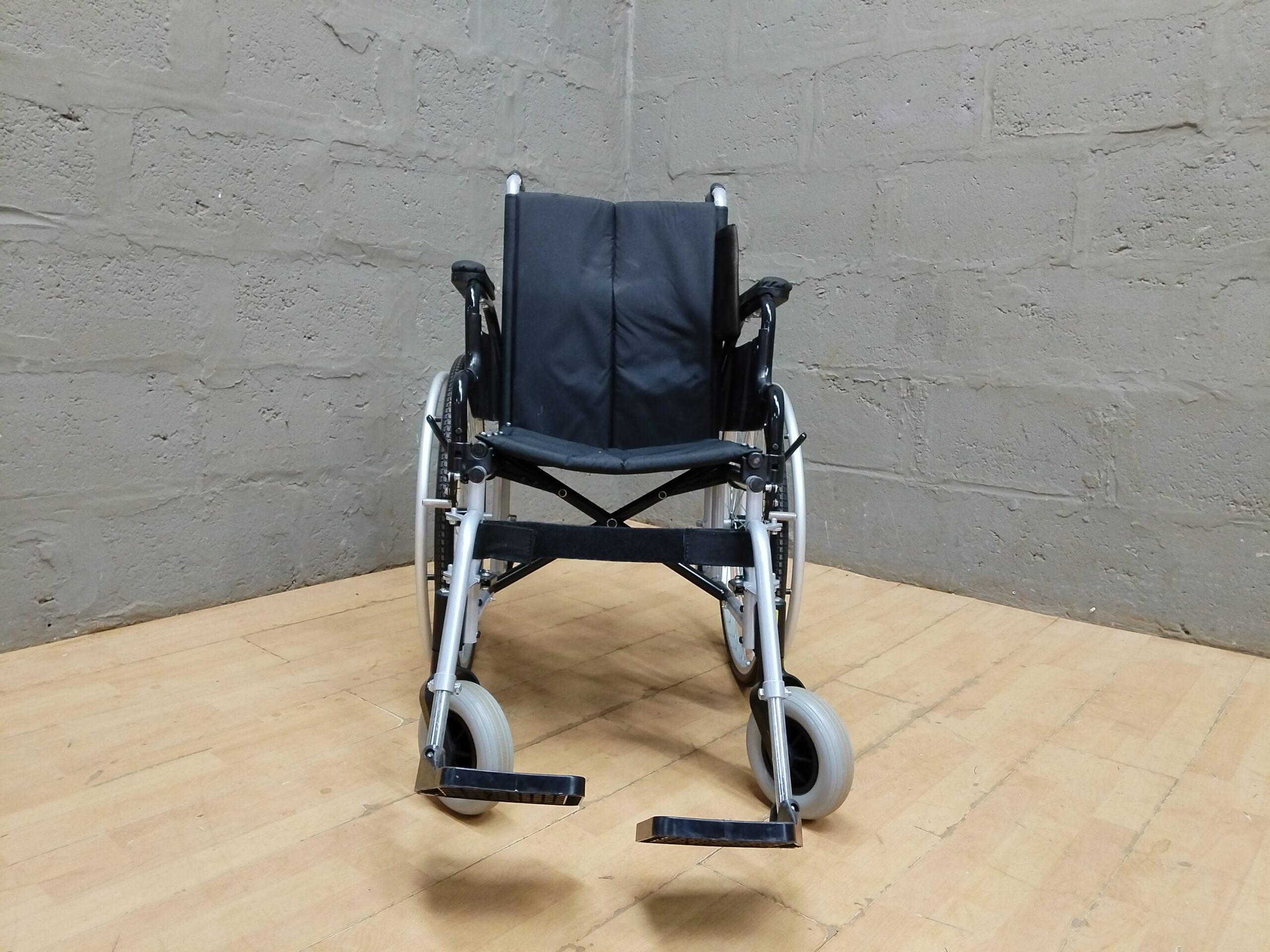 Manual Wheelchair with Removable Footrests, Large Rear Wheels — Black/Silver