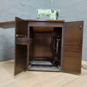 Singer Sewing Machine in Wooden Cabinet — Motor & Pedal Included, Needs Attention