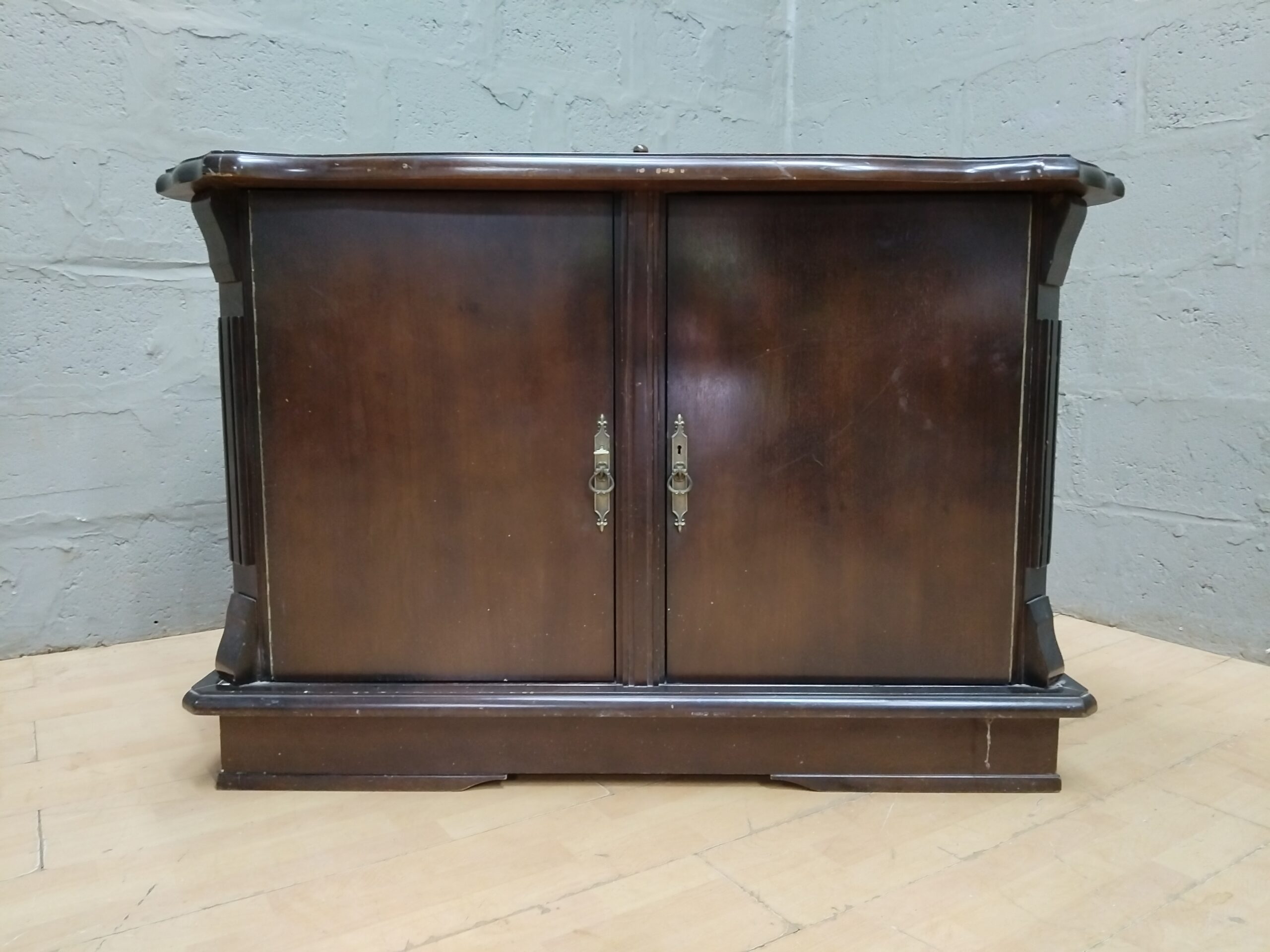 Dark Brown Two-Door Wooden Cabinet / Sideboard, 136 x 54 x 100 cm