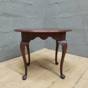 Small Oval Wooden Side Table with Cabriole Legs, Dark Brown Finish