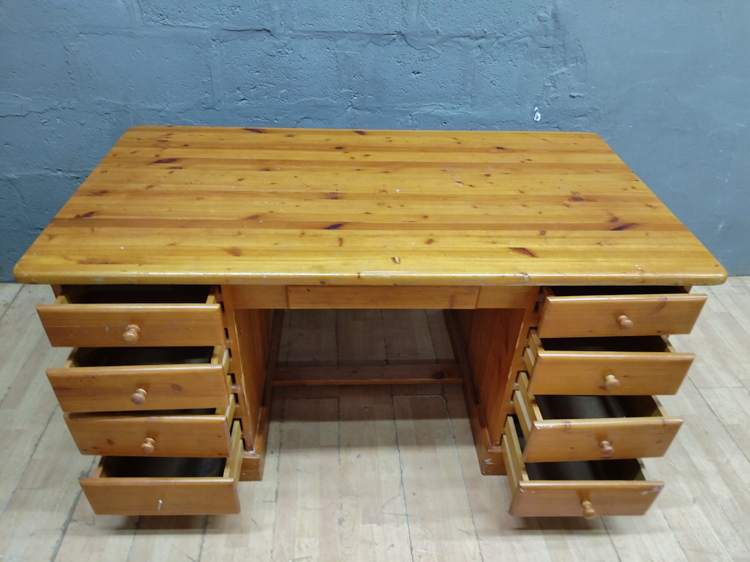 Solid Wood Pedestal Desk with Double Banks of Drawers, 166 x 89 x 81 cm