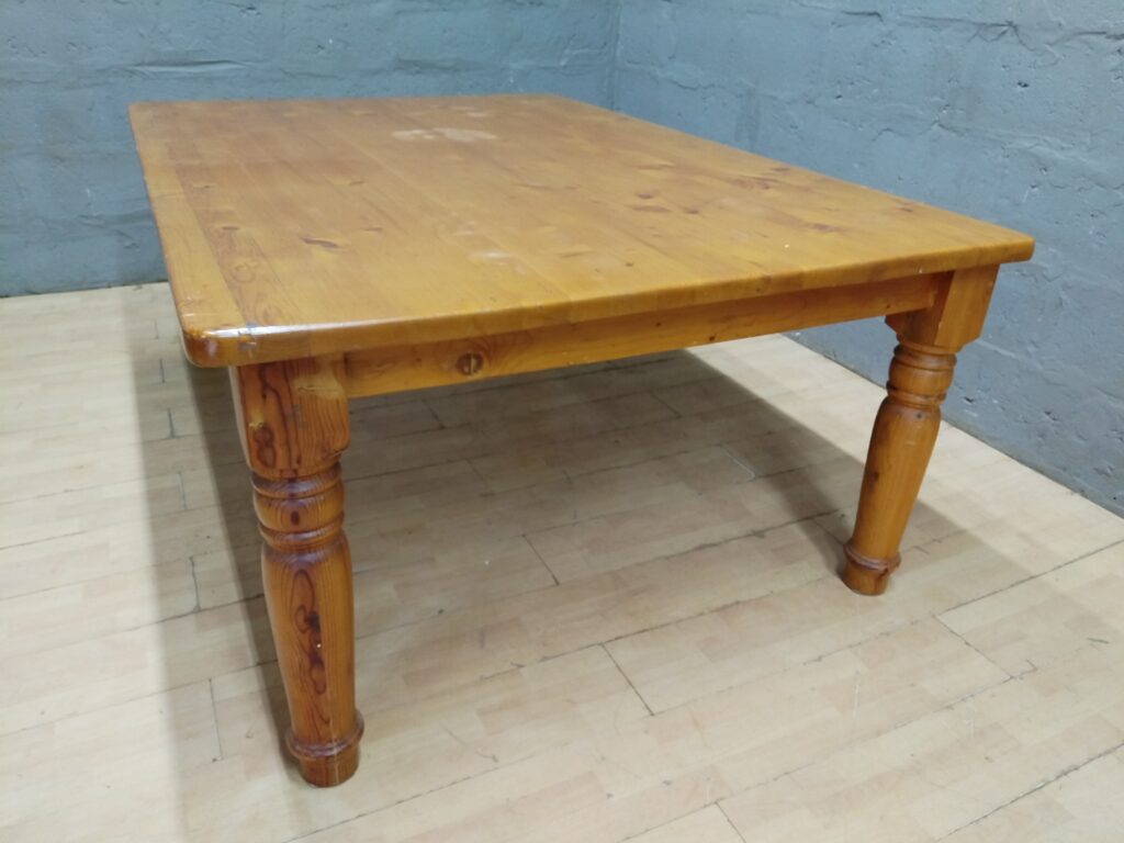 Large Dining Table with Turned Legs — 200 × 139 × 79 cm (used, stained top)
