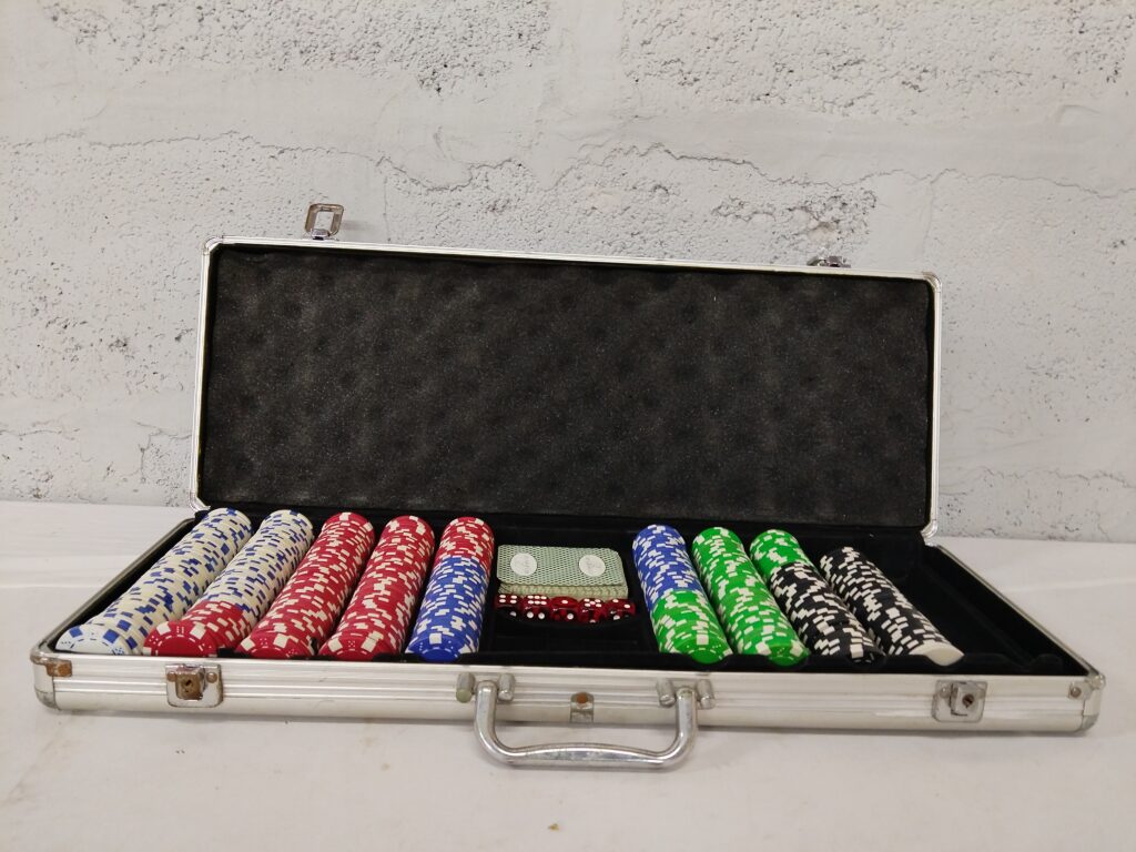 Aluminium-look Poker Chip Set in Carrying Case with Dice & Cards