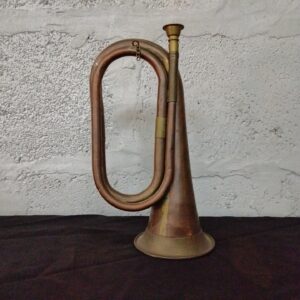 Vintage Brass Bugle – Classic Patina, 27x12 cm