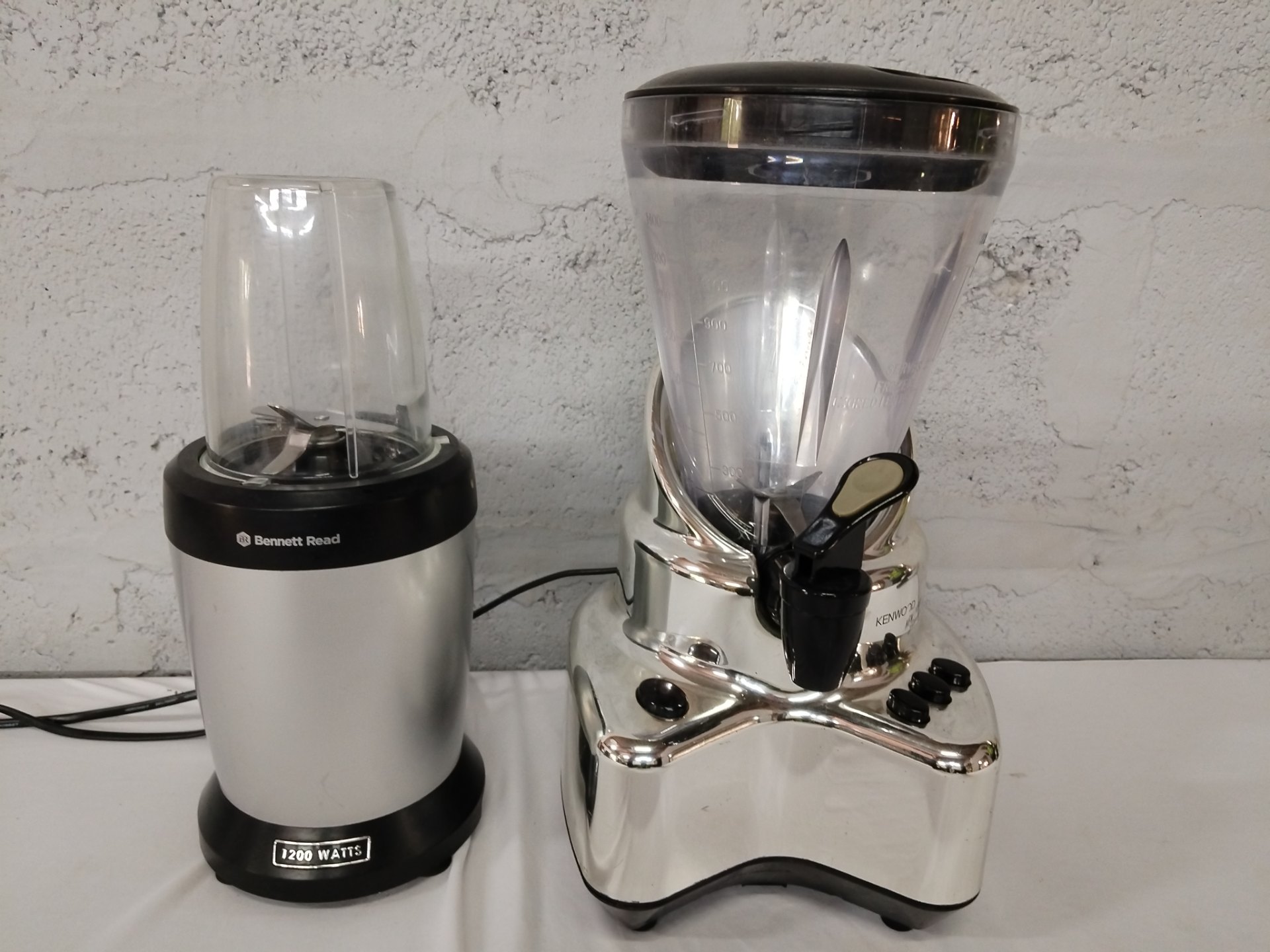 Lot of 2 Kitchen Appliances: Bennett Read 1200W Blender/Grinder & Kenwood Blender