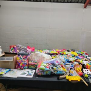 Bulk Lot of 150+ Assorted Children's Toys, Books & Games – Mixed Condition, Spares & Salvage