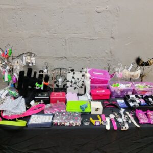 Bulk Lot of Costume Jewellery, Watches (Not Working), Accessories & Display Stands – Approx. 100 Pieces