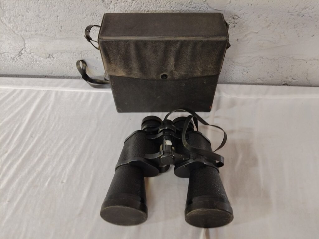 7×50 Field 6.8° Binoculars with Case – Clear Optics & Alignment
