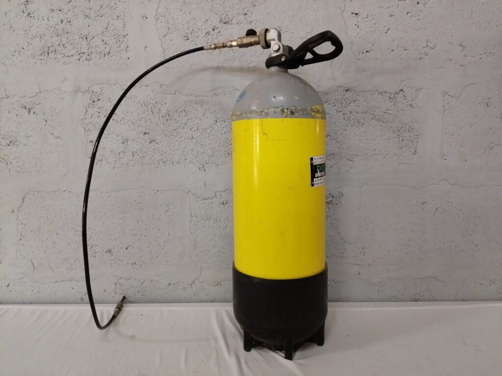 Used 15.0L Compressed Gas Cylinder with Valve, Hose and Base Protector — Untested, Surface Corrosion