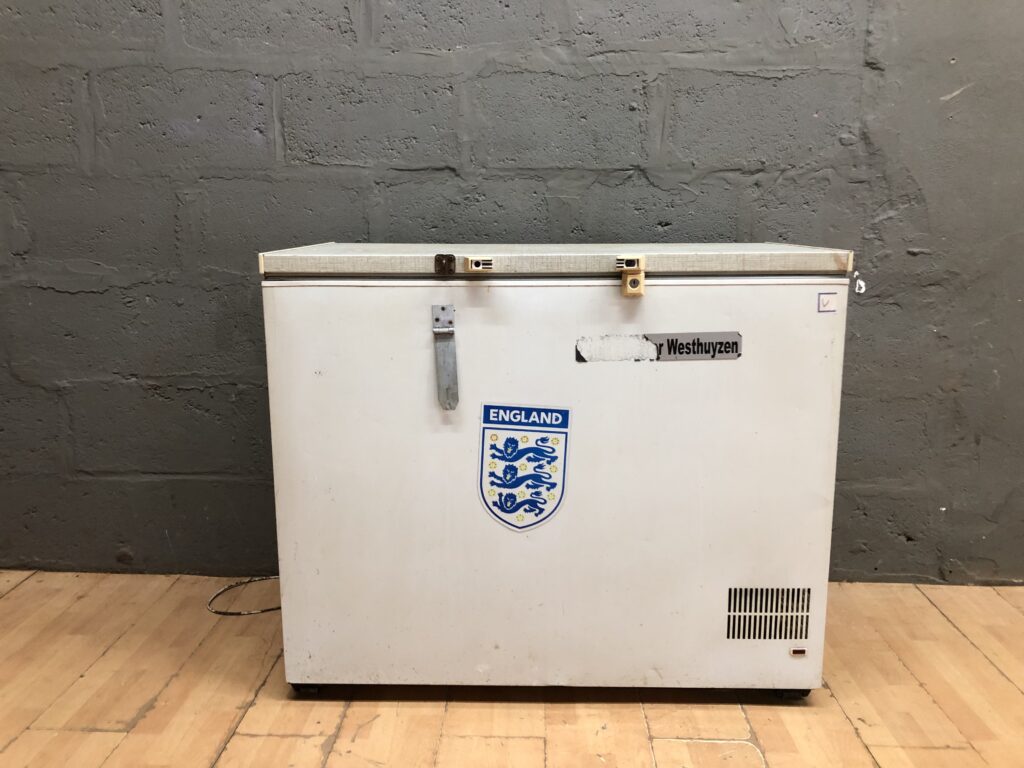 White Chest Freezer – Single Unit, 58 x 107 x 90 cm, Model Plate Photo Supplied
