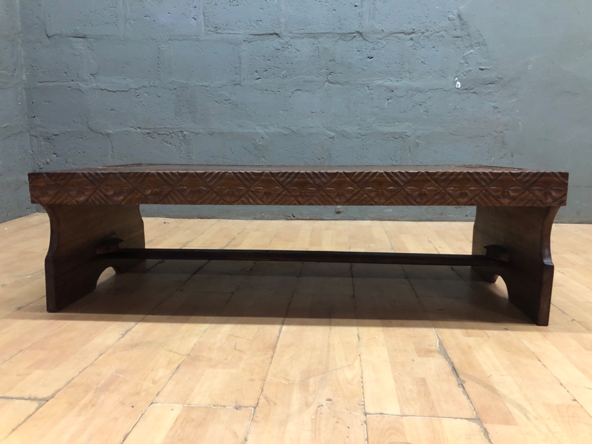 Hand-Carved Wooden Coffee Table – Geometric & Face Motif, 138cm