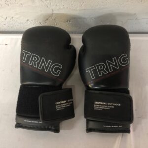Decathlon Outshock BG120 10oz Boxing Training Gloves – Pair, Good Condition