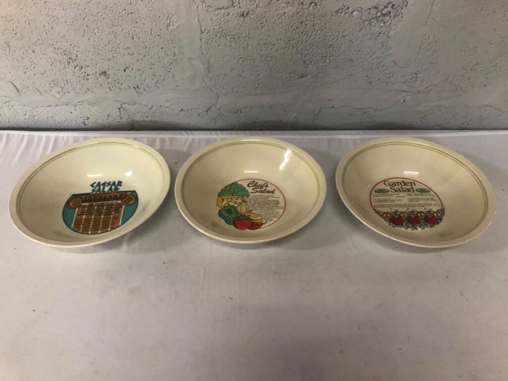 Set of 3 Ceramic Salad Bowls with Printed Salad Recipes – 29cm