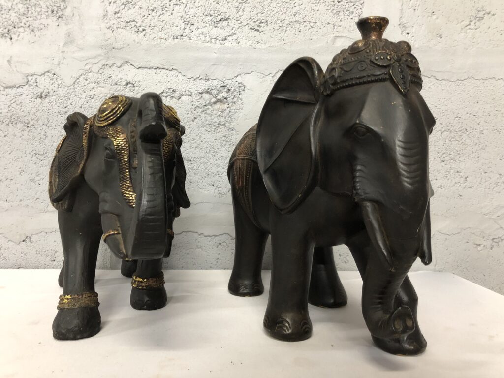 Pair of Decorative Elephant Figurines with Gilt Accents (Set of 2)