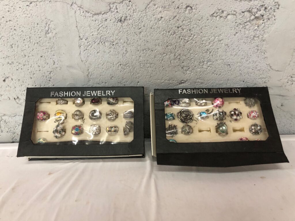 Bulk Lot of 36 Fashion Jewelry Rings in Display Boxes – Assorted Designs & Sizes