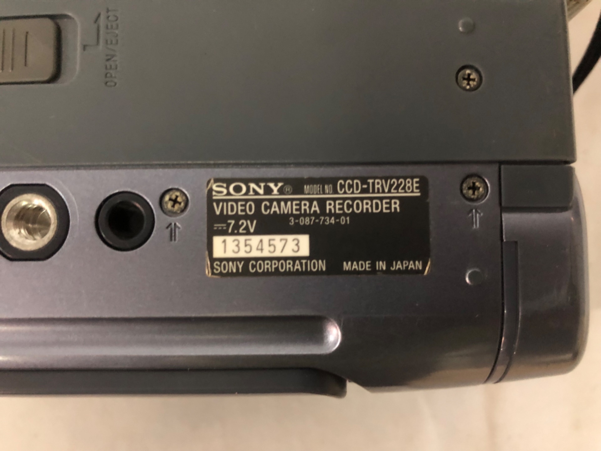 Sony Handycam Camcorder Bundle: CCD-TRV228E Hi8, DVD Handycam, Bags, Accessories & Media