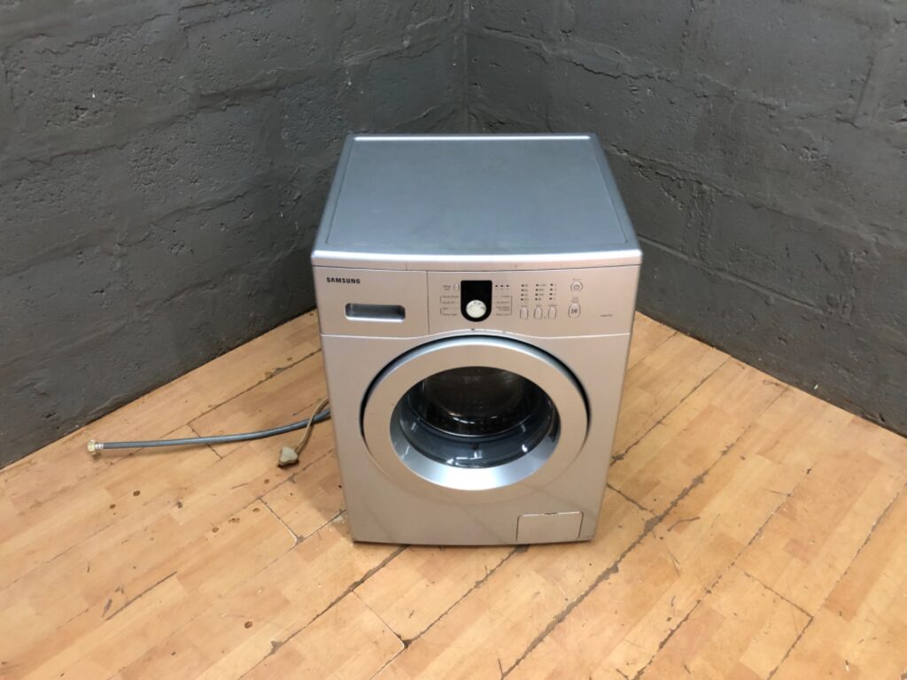 Samsung WF8602NHS/XFA Front-Loading Washing Machine – Working, Used Condition