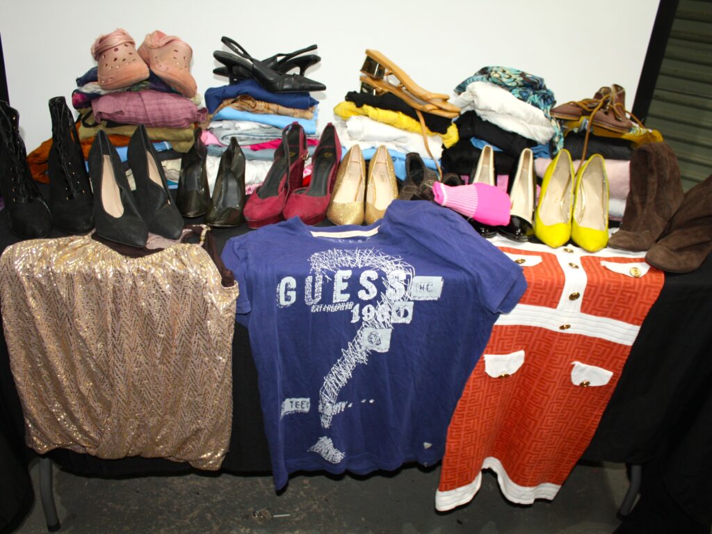 Large Lot of Women’s Clothing & Shoes (Approx. 20–30 Pieces)