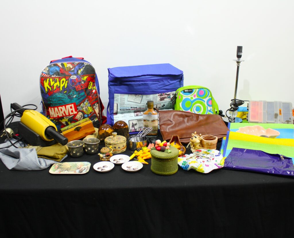 Mixed Household Goods Lot — Approx. 25-35 Pieces, Assorted Small Items