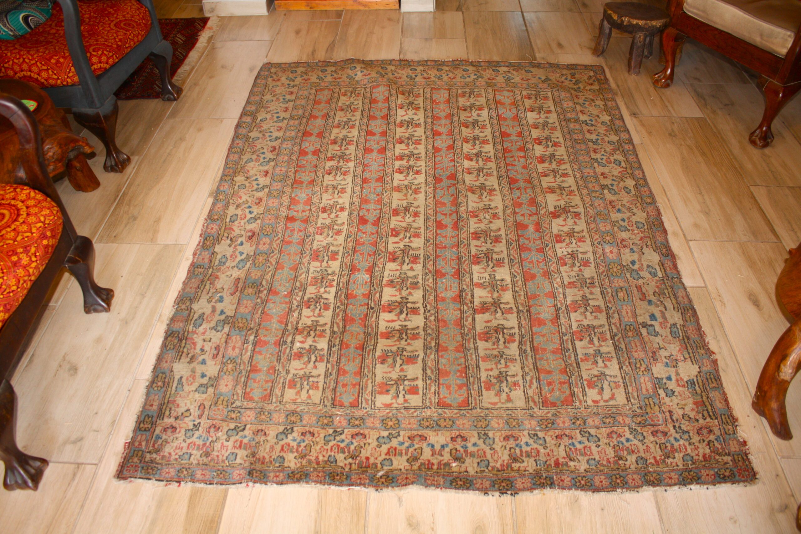 Rectangular Decorative Area Rug, 2m x 1.5m — Ivory/Beige with Red & Blue Pattern