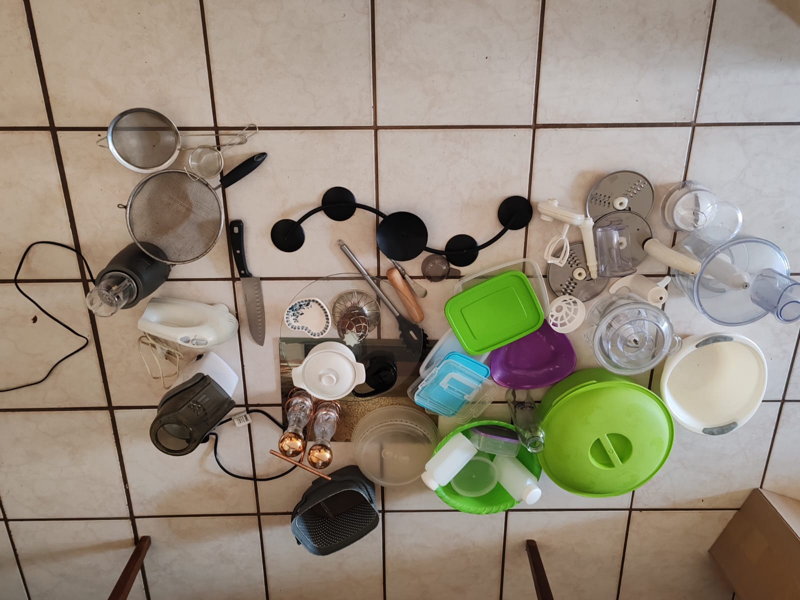 Mixed Kitchen Lot — ~20+ Assorted Small Appliances, Utensils & Containers