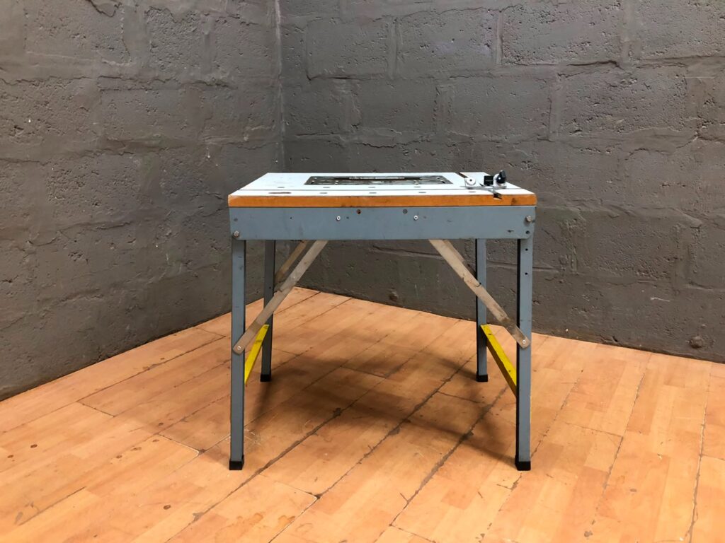 Triplex Powerbase 700 folding workbench / router table — used, rusted insert plate, folds & locks