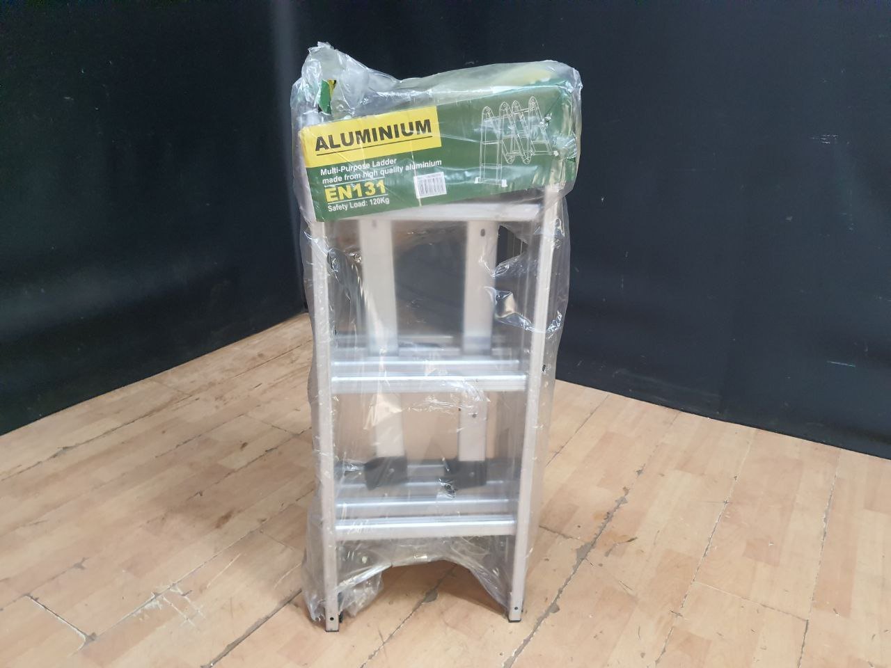 Aluminium Multipurpose Ladder, 4-Section, 12-Rung, EN131, 3.26m – New in Packaging
