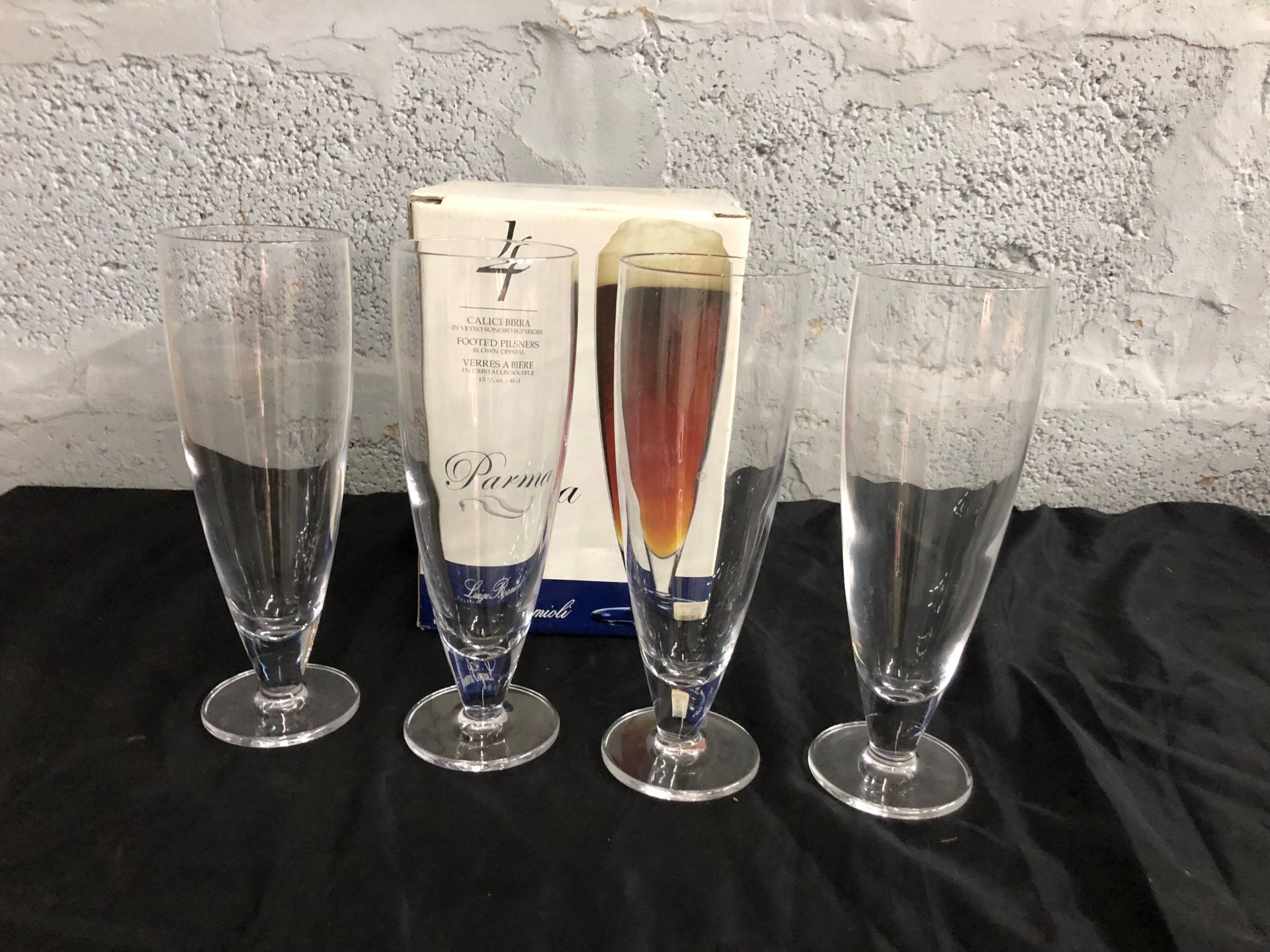 Set of 4 Luigi Bormioli Parma Footed Pilsner Glasses – New in Box