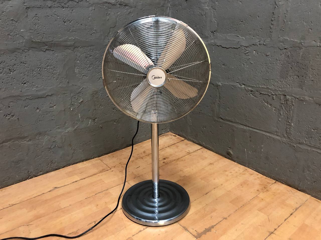 Midea FS40-14BU Electric Pedestal Fan – 50W, 220-240V