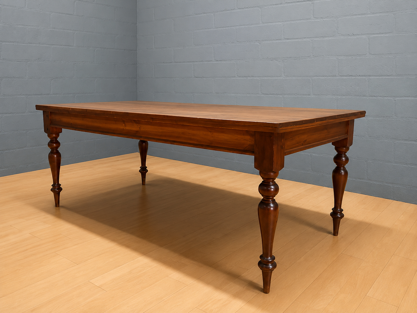 Large Solid-Wood Dining Table (195 x 99 x 75 cm) — Turned Legs, Vintage Style