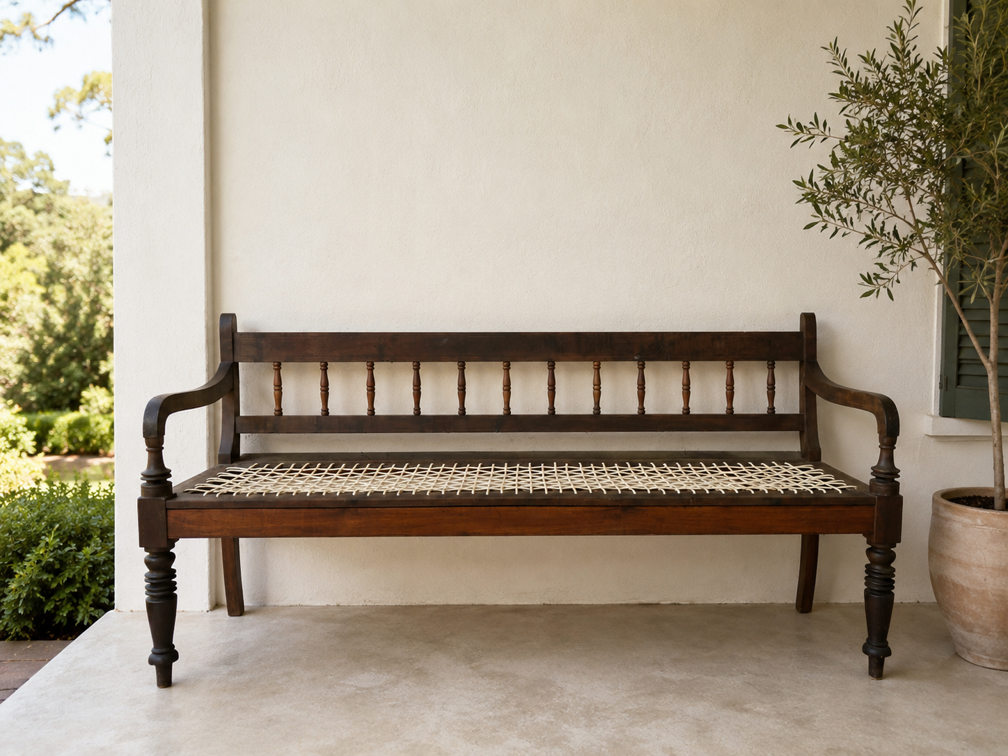 Umbia Riempies Bench with Woven Seat – 185 x 57 x 86 cm, Brown Finish