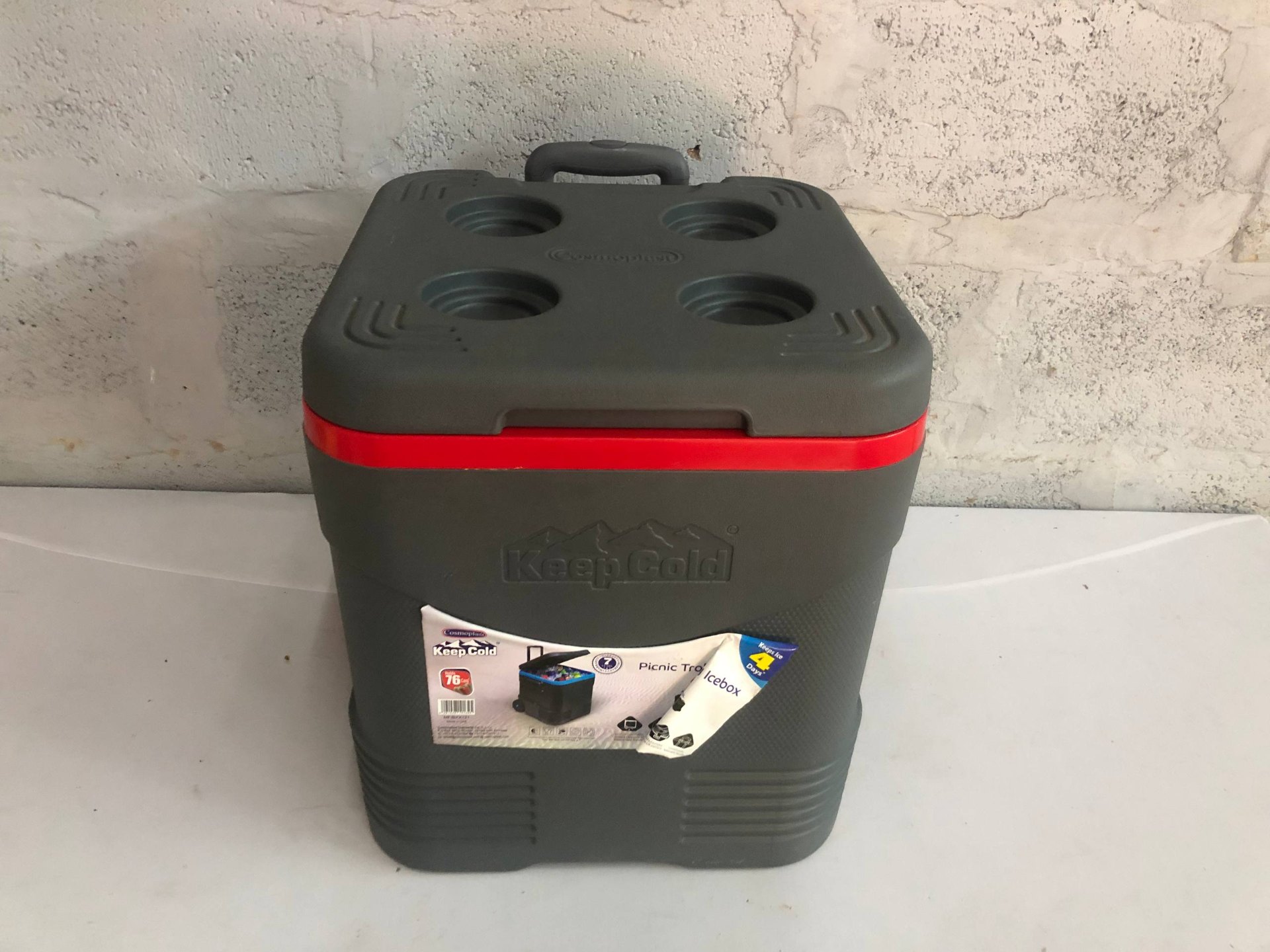 Cosmoplast KeepCold Picnic Trolley Icebox 45L – Wheels, Telescopic Handle, Cup Holders