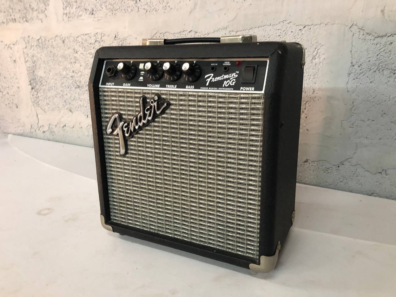 Fender Frontman 10G Guitar Amplifier – Good Used Condition