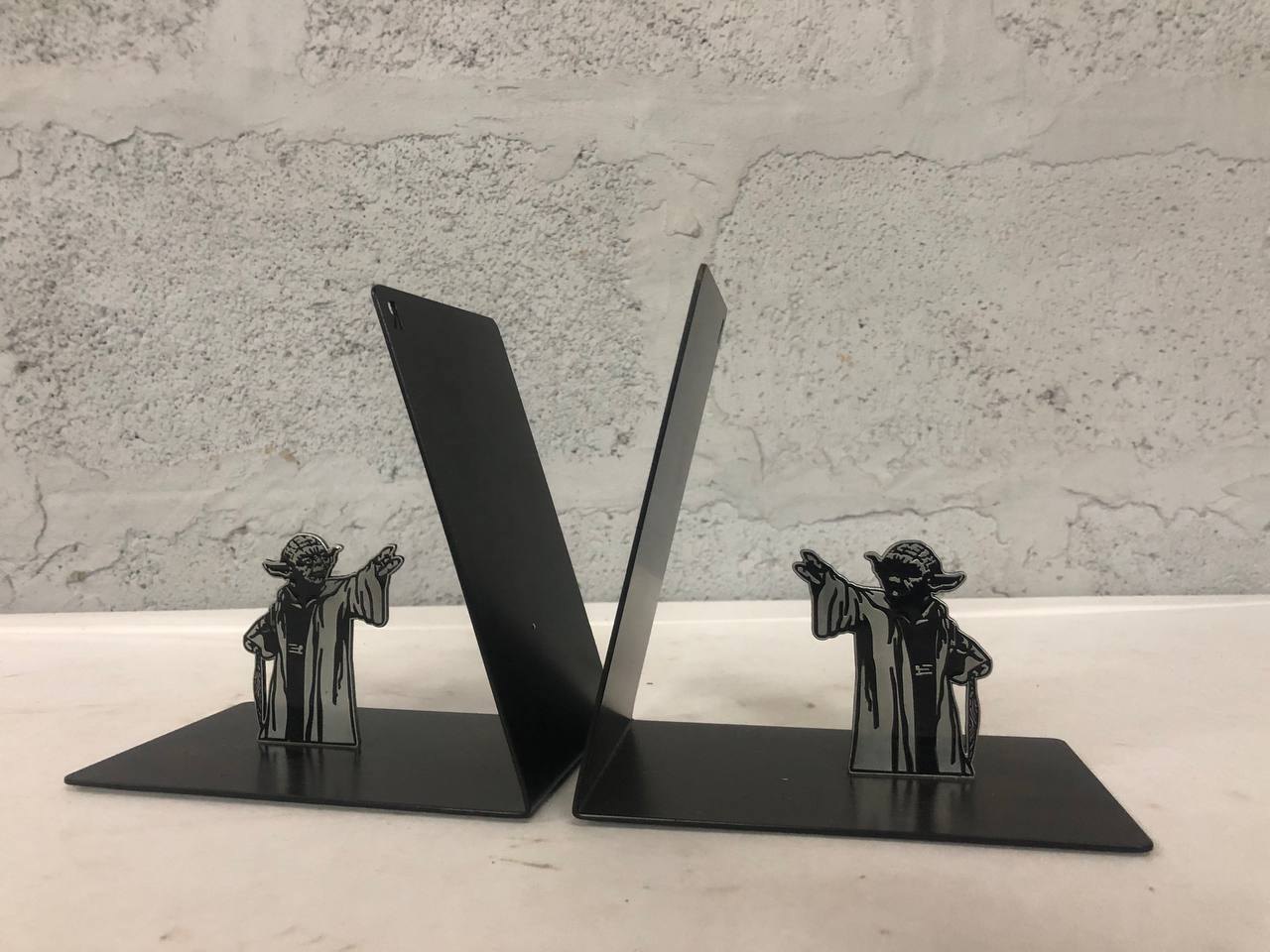Pair of Metal Bookends with Yoda Design – 30cm