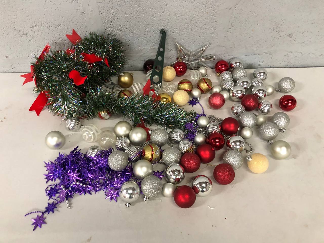 Bulk Lot of 20 Christmas Decorations – Baubles, Tinsel, Garland, Tree Topper & Stand Part