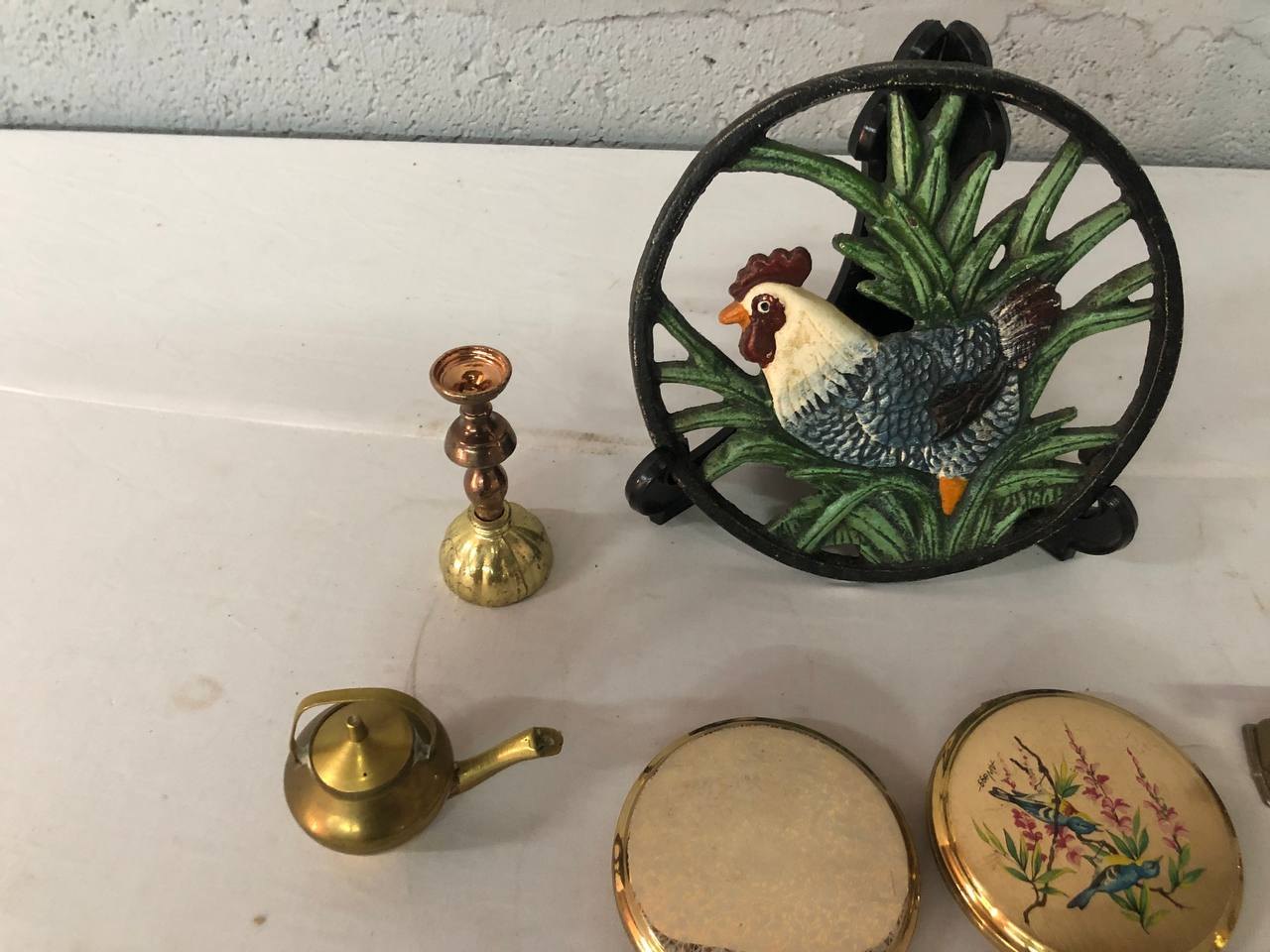Mixed Lot of 8 Vintage Collectibles: Compacts, Souvenir Spoon, Brass Miniatures & Cast Iron Trivet