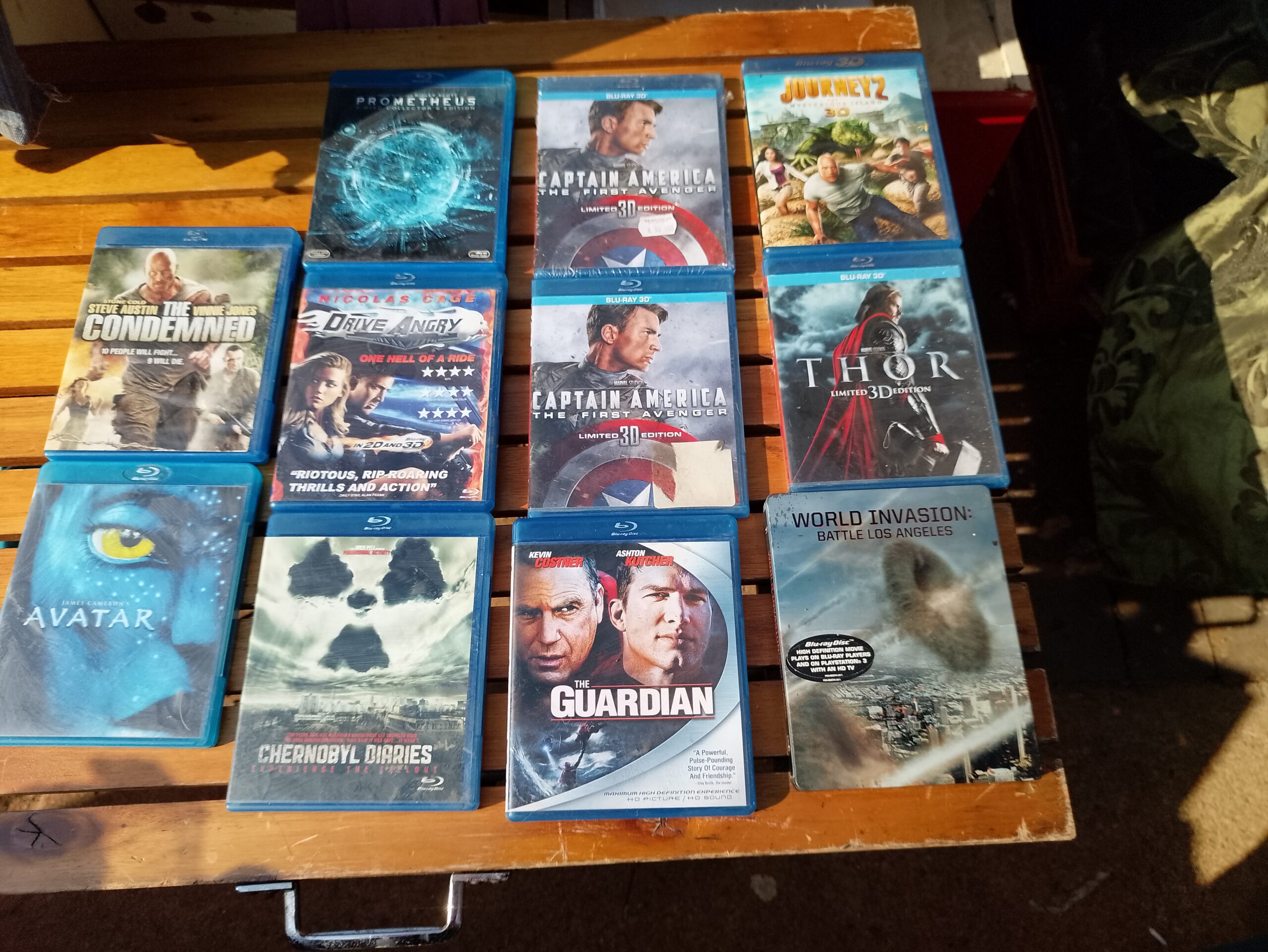 Lot of Blu-ray Movie Cases and Discs (Approx. 11 Cases)