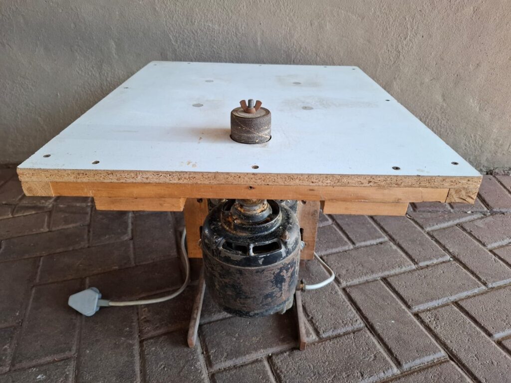 Homemade Bench-top Spindle Sander — Table-mounted sanding drum, seller reports working