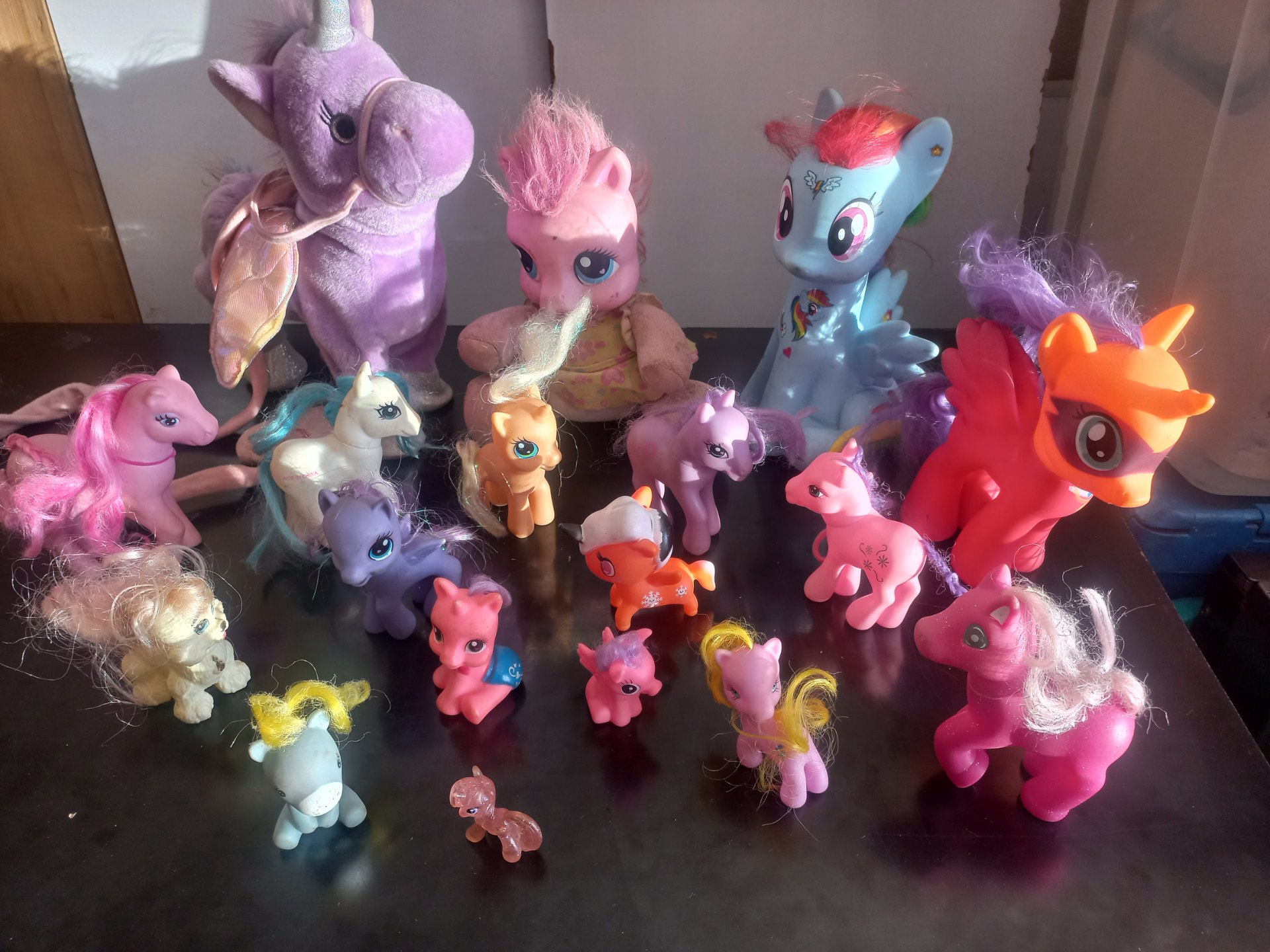 Lot of 18 Well‑Used Pony & Unicorn Toys — Mixed Vinyl & Plush, Mostly Unbranded (at least one My Little Pony‑style)