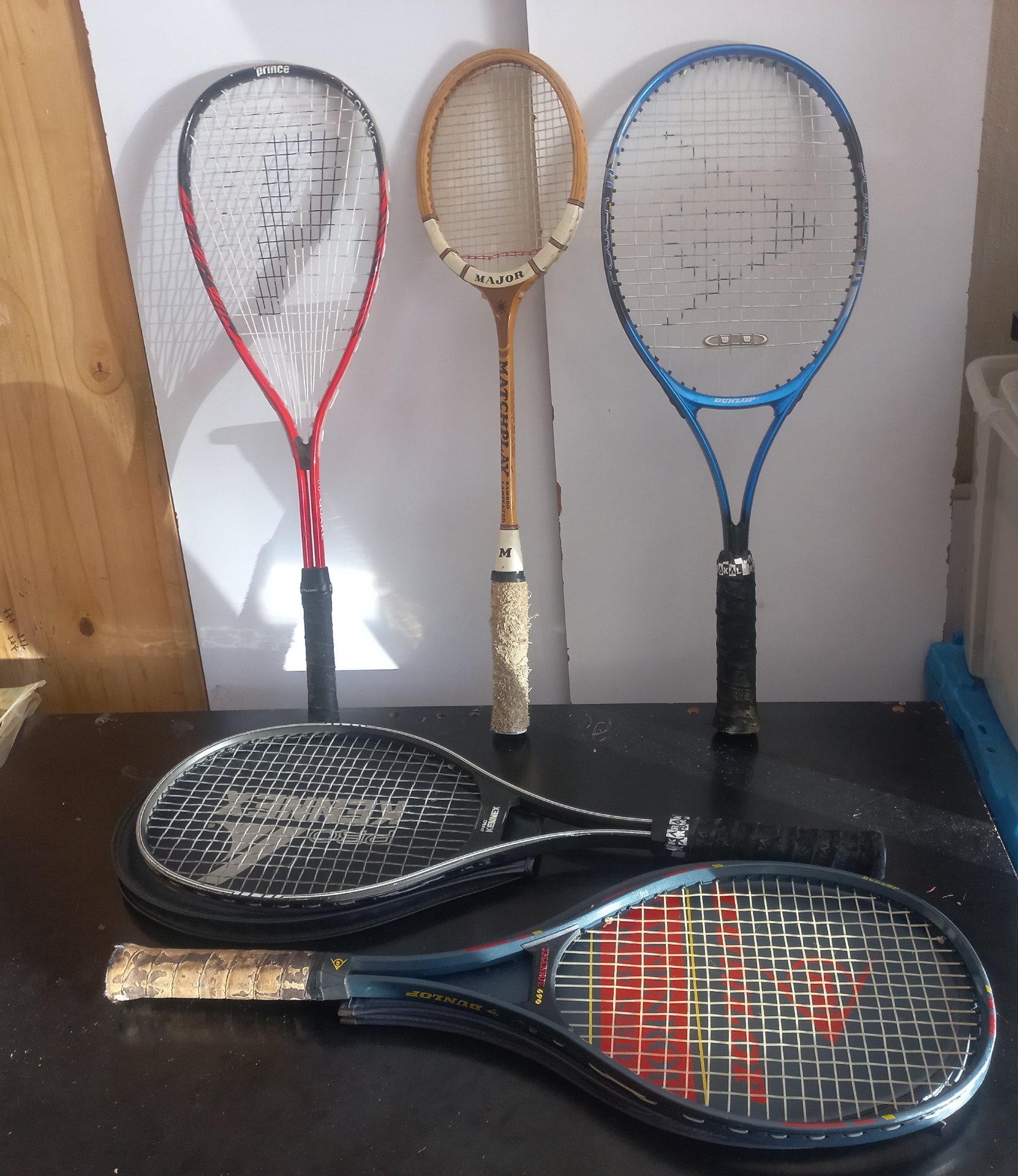 Lot of 5 used tennis rackets – Dunlop, J.M. Enroe, Pro Kennex, Prince + bamboo Matchplay; grips must be replaced