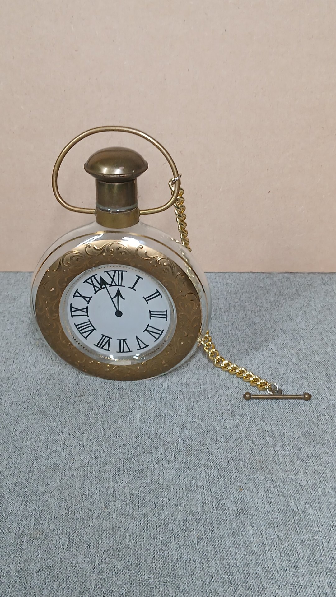Austrian ‘Famosa LPW’ pocket-watch form glass decanter — gilt bezel & chain (salvage)