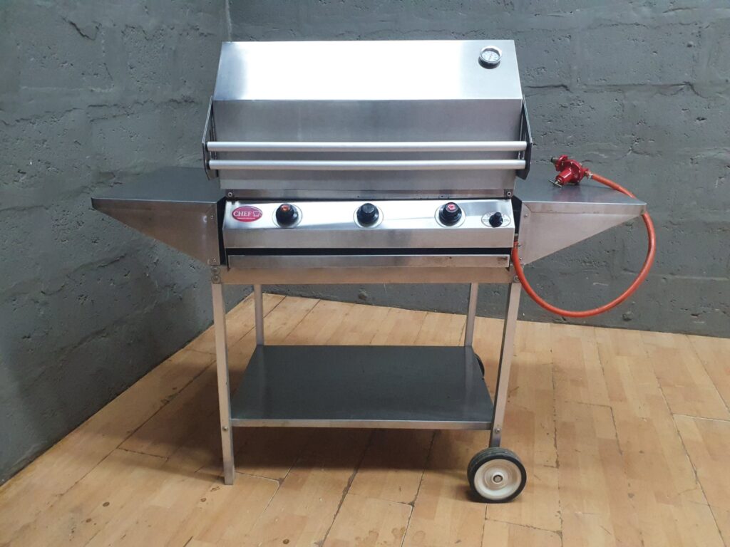 CHEF Stainless Steel 3‑Burner Gas Braai with Lid Thermometer, Regulator & Hose
