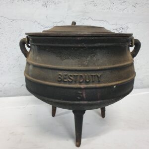 Vintage cast‑iron 3‑leg pot 'BEST DUTY' (Size 3) with lid — decorative / cookware