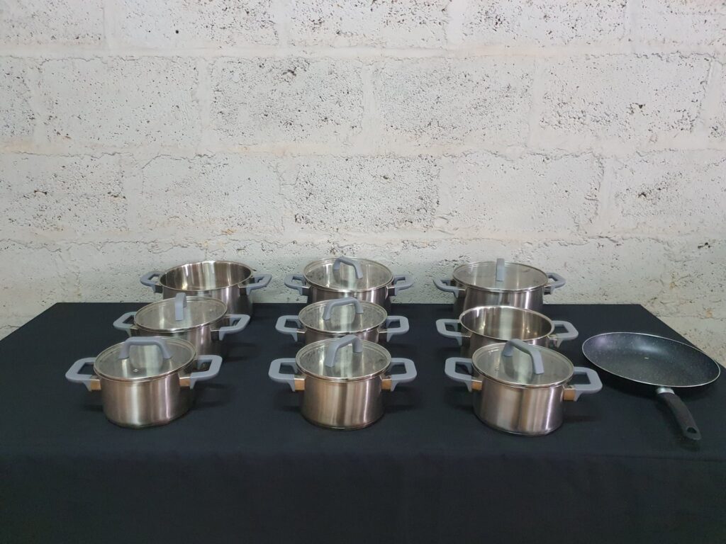 Bennet Read stainless steel cookware set with lids + frying pan — used, 10 pieces (2 lids missing)