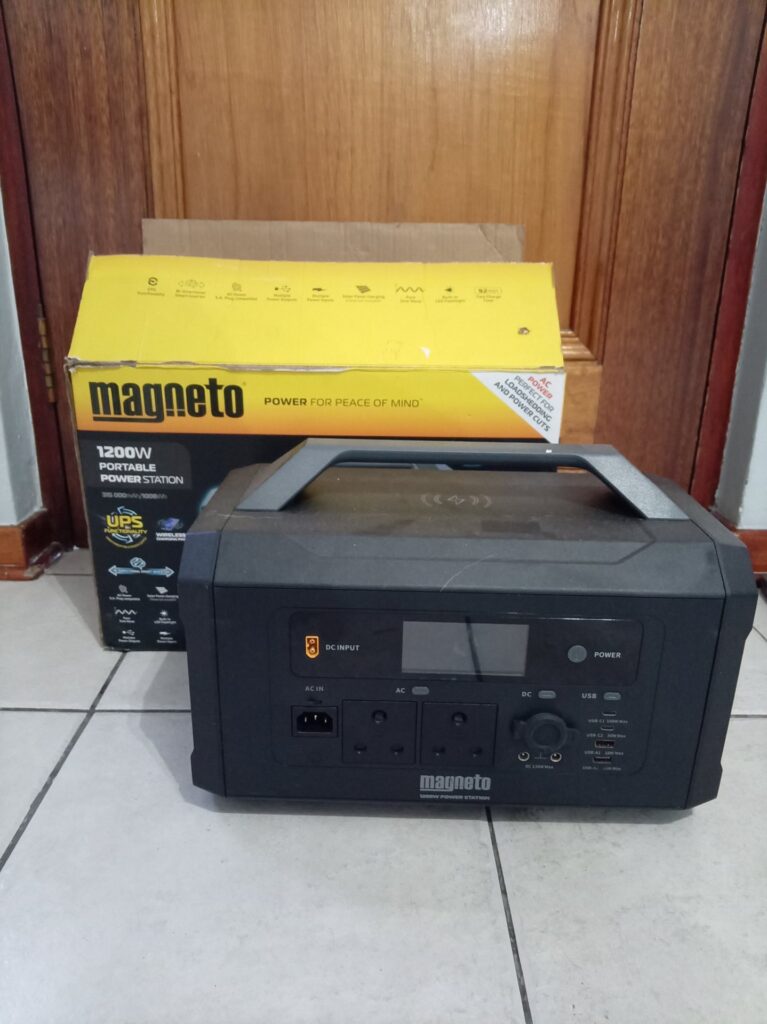 Magneto 1200W Portable Power Station (1008Wh / 315000mAh shown) — Untested, box included